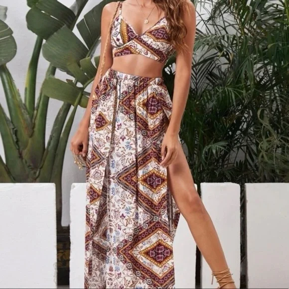 Sexy Tie Back Floral Cami Top & Split Thigh Skirt Set - Picture 1 of 7